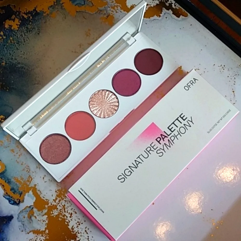 New OFRA Signature Symphony Eyeshadow Palette Women's Makeup Cosmetics